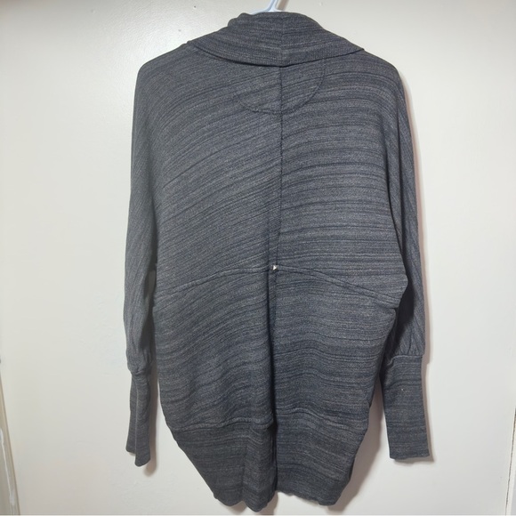Aritiza Wilfred Diderot Openfront Sweater Gray Women Size S - Picture 8 of 9